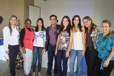 Representantes do curso de Serviço Social do UNIFOR-MG participam de evento em Piumhi