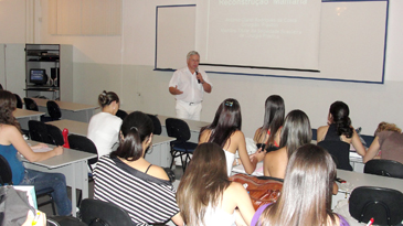 Projeto “Quarta Científica” promove palestra sobre “Reconstrução Mamária”