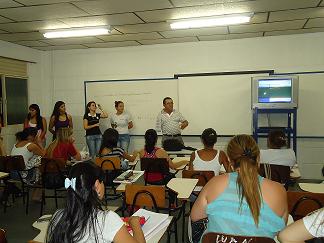 Alunos de Fisioterapia participam de Seminário sobre Deficiência Física