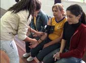 Curso de Fisioterapia promove ginástica laboral para funcionários do UNIFOR