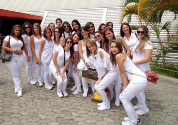 Acadêmicos de Fisioterapia fazem visita técnica