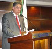 Prof. Marcelo Leonardo ministra palestra no UNIFOR