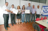 UNIFOR-MG recebe computadores para atividades do Projeto Shopping a Céu Aberto