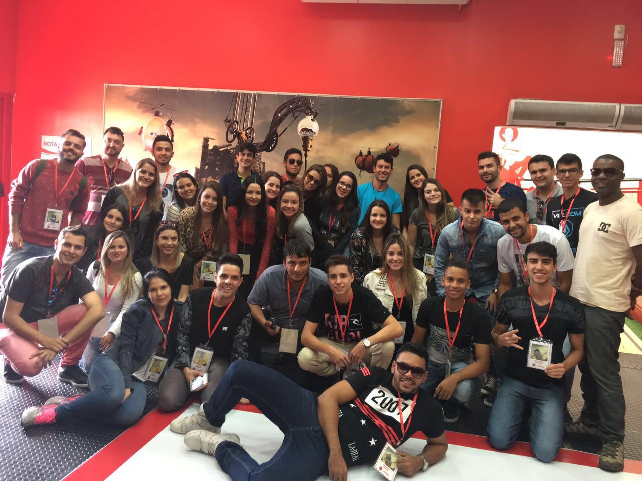 Alunos de Administração e de Marketing visitam “Fábrica da Felicidade” da Coca-Cola