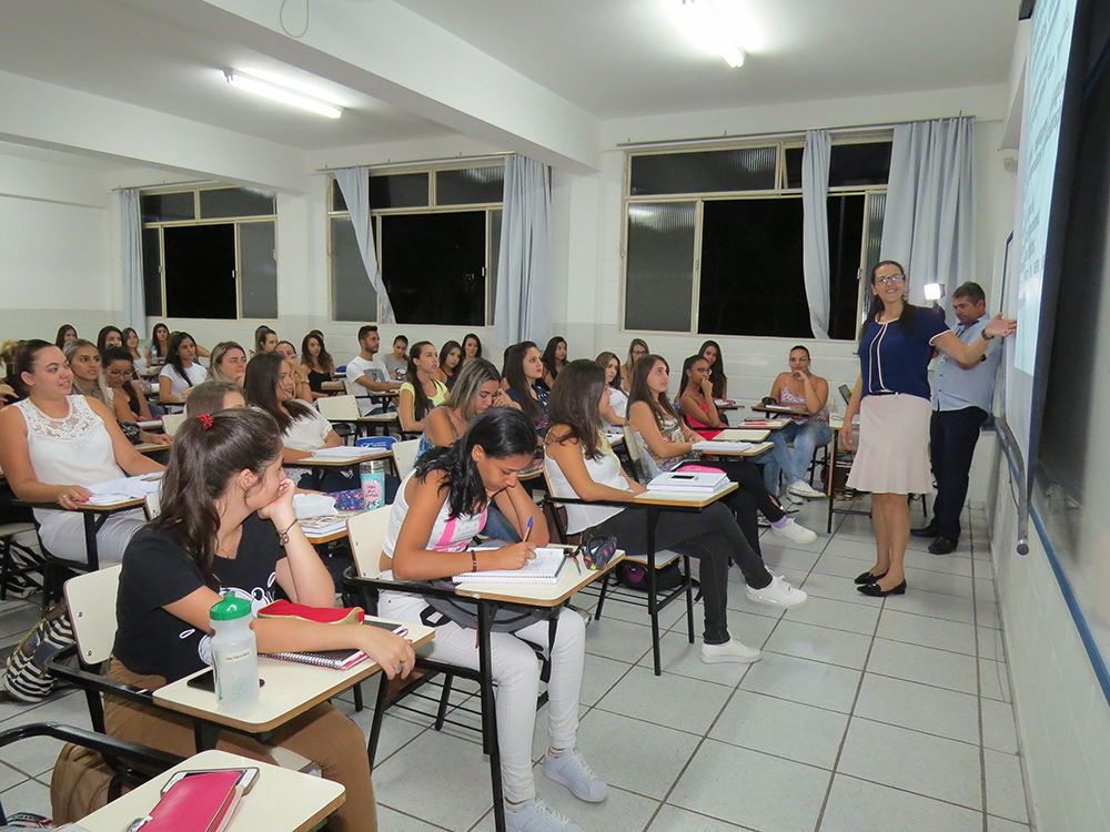 Curso de Estética promove Aula Inaugural
